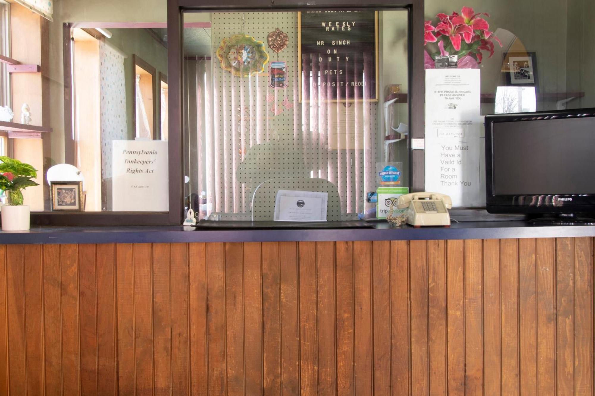 Oyo Hotel Wilkes-Barre East מראה חיצוני תמונה